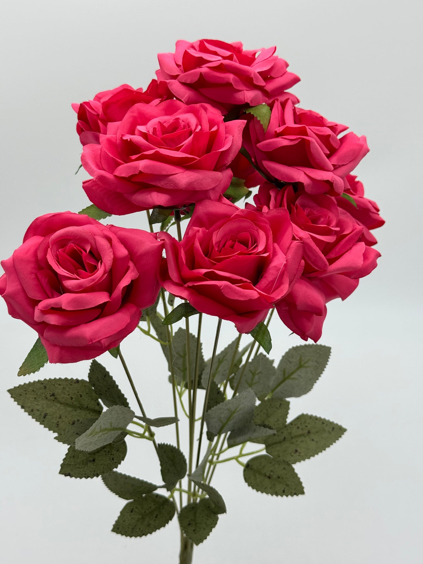 Stella Bouquet Roses 9 Head Spray