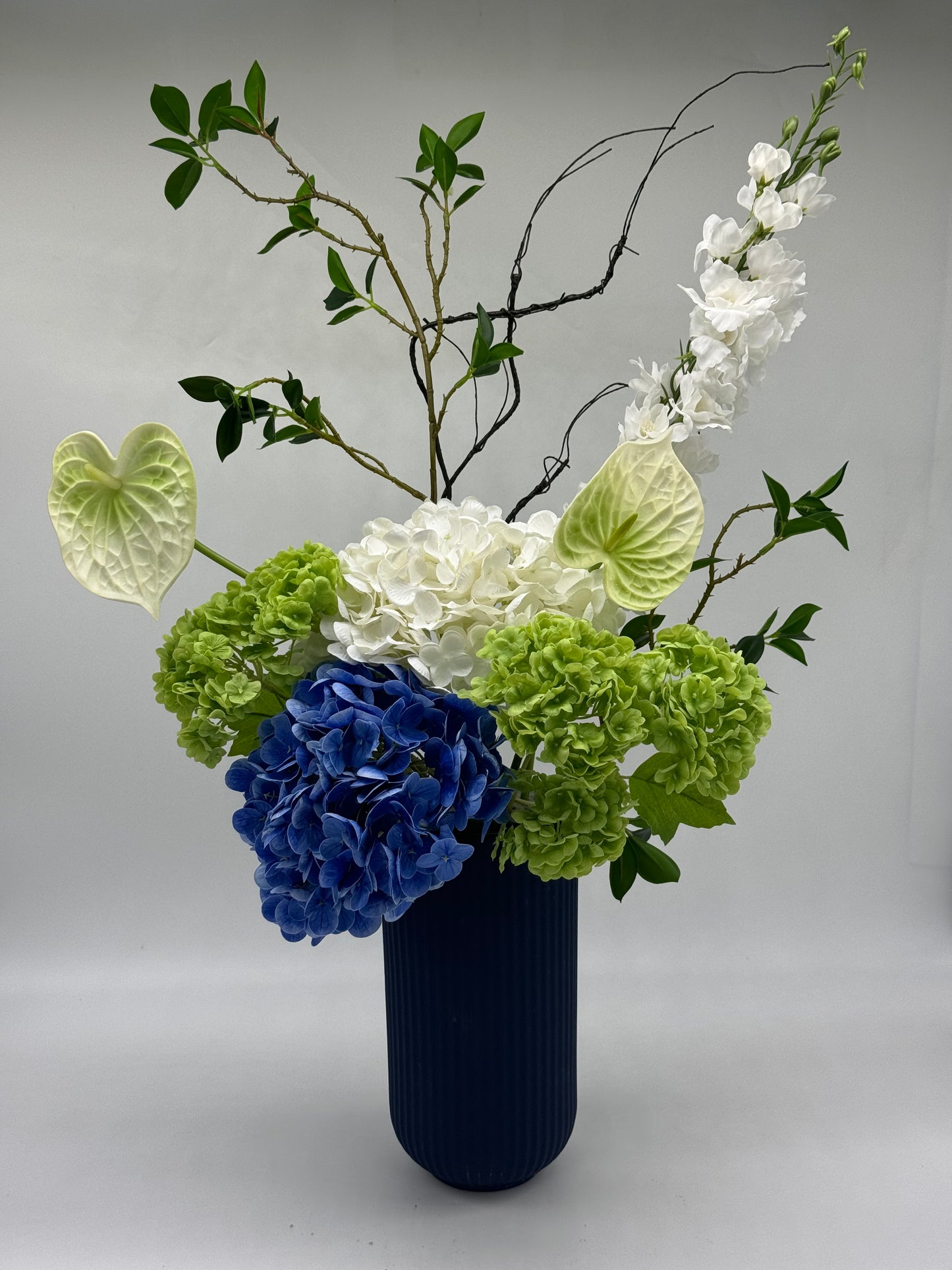 Hydrangeas Small Spray 5 Real Touch