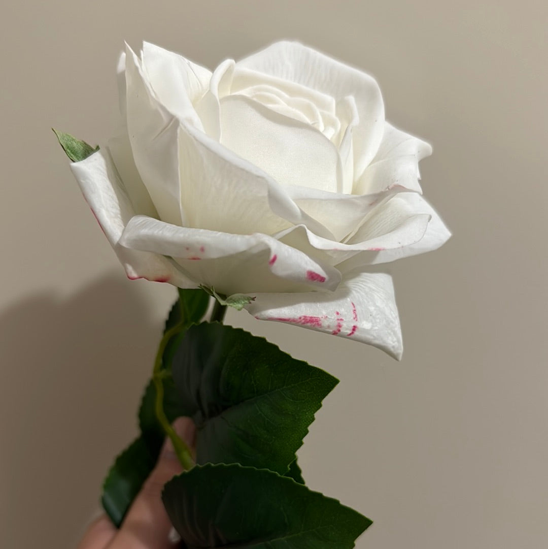 Damaged Real Touch Clara Rose Winter White