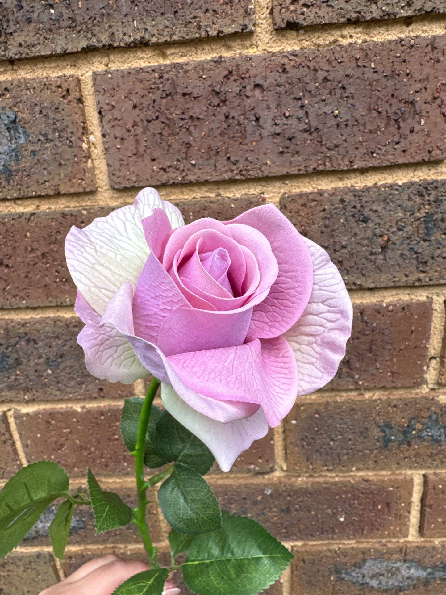 Maya Real Touch Bud Rose