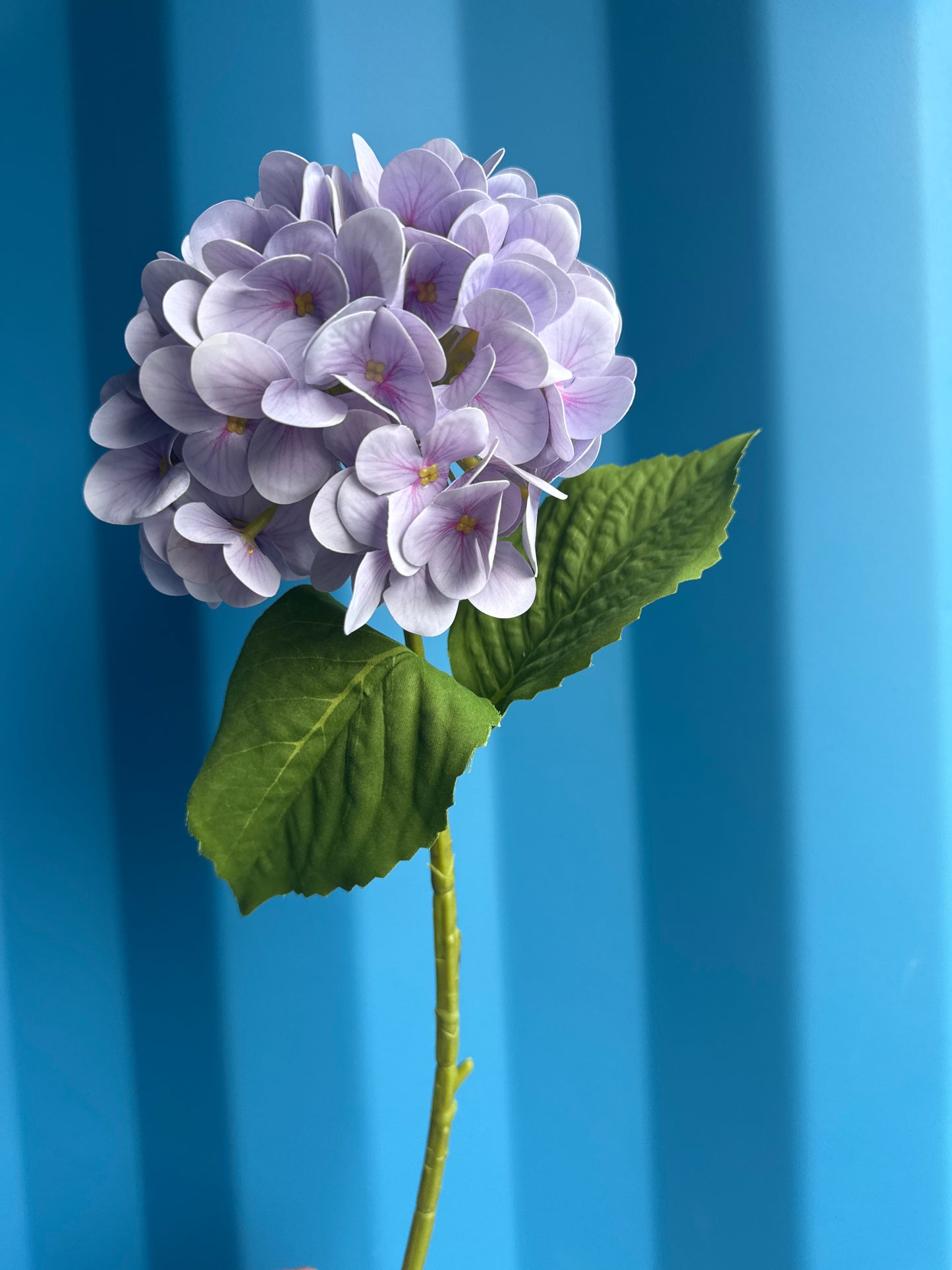 Hydrangea Real Touch Medium Ball