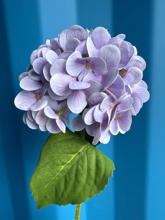 Hydrangea Real Touch Medium Ball