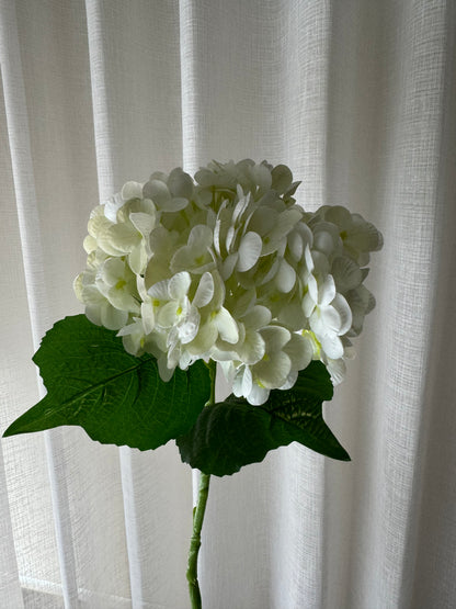 Real Touch Medium Hydrangea White/Green