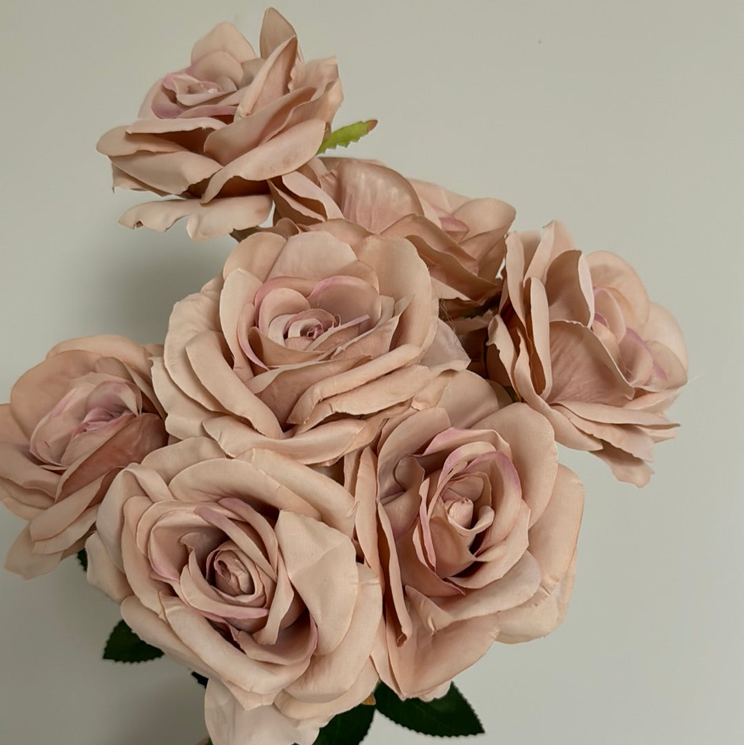 10 Head Lauren Bouquet Roses Dusty Pink