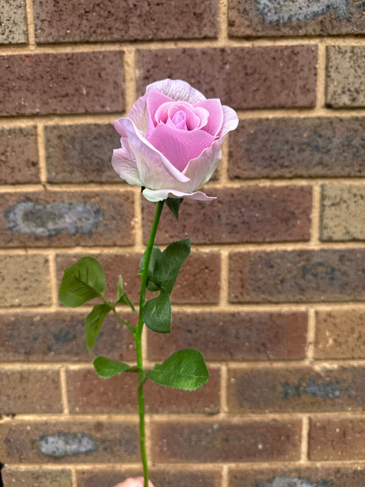 Maya Real Touch Bud Rose