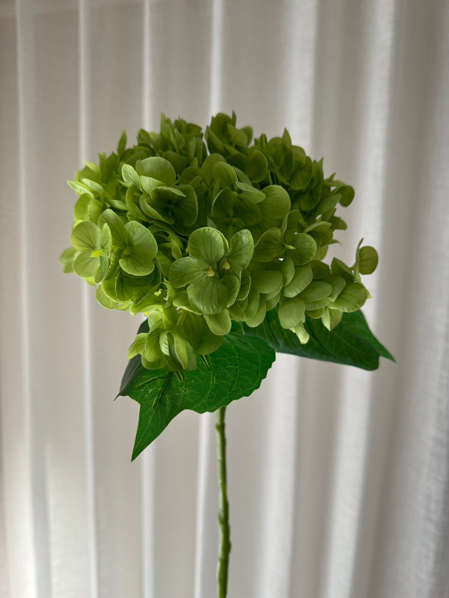 Real Touch Medium Hydrangea Green