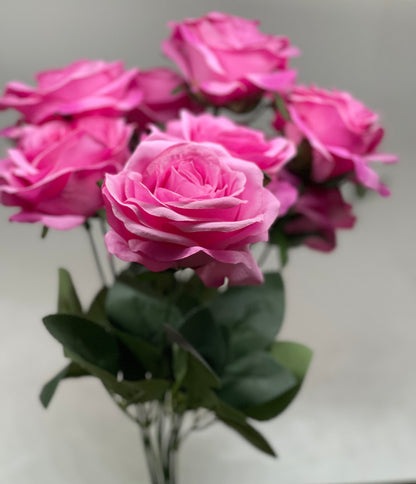 9 Head Emma Bouquet Roses Pink