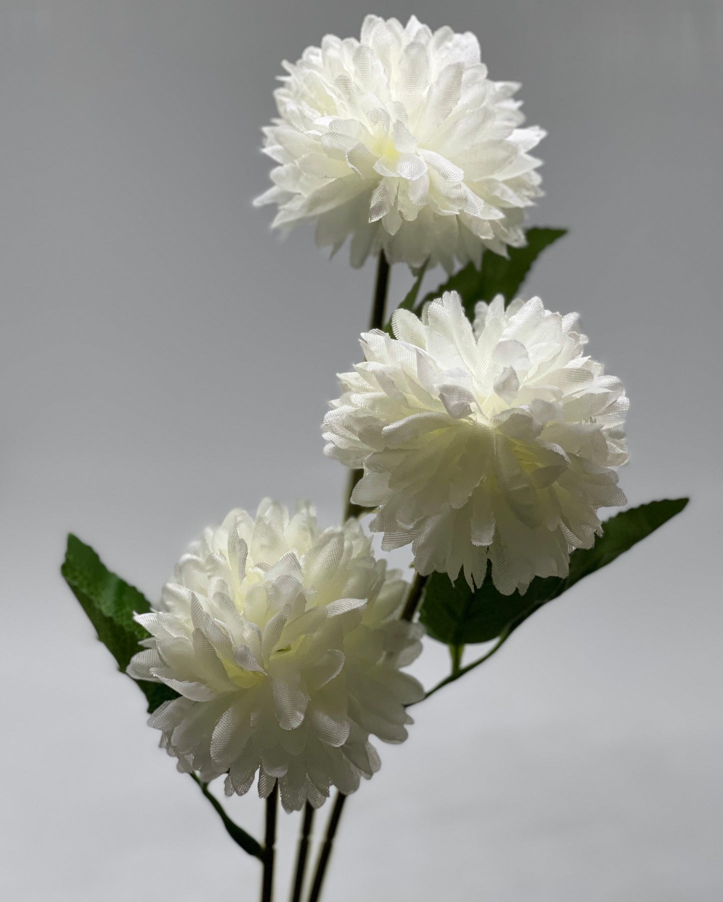 3 Head Chrysanthemum Ball White